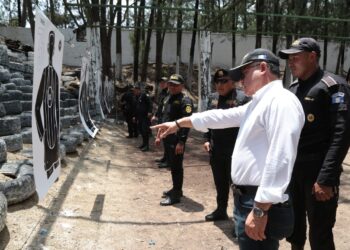 Policías refuerzan capacidades para garantizar seguridad ciudadana