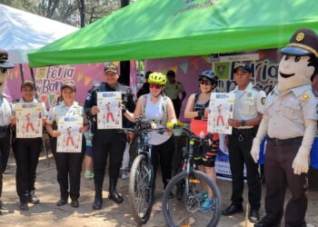 Acercamiento comunitario promueve denuncia ciudadana y prevención del delito