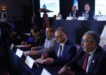 Convenio interinstitucional fortalece apoyo policial en aduanas y fronteras