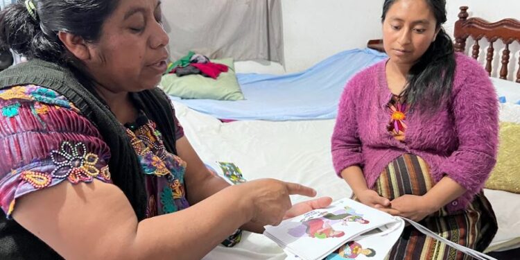 Cambio social y de comportamiento: así promueve la SESAN la lactancia materna