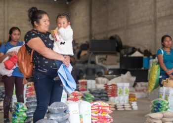 Apoyo llega a menores con desnutrición aguda en Jalapa