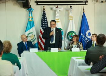 Se capacitan para abrir mercado estadounidense al aguacate Hass