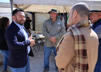 Capacitan agricultores para enfrentar el cambio climático