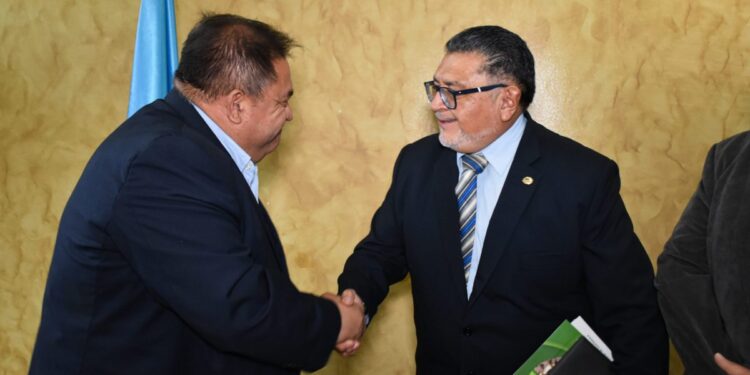 Titular del MAGA integra directivas del INAB y el Fondo de Tierras