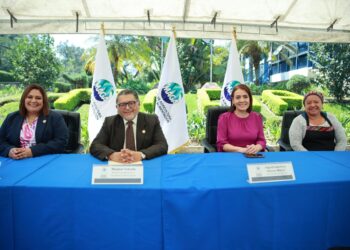 Reconocen a mujeres guatemaltecas cultivadoras de desarrollo