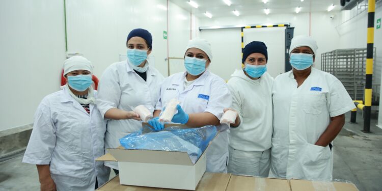 Certifican planta de procesamiento de camarón