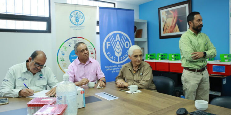 FAO apoya vigilancia epidemiológica en Guatemala