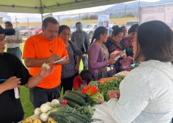 Fortalecen alianzas por la alimentación escolar en San Juan Ostuncalco