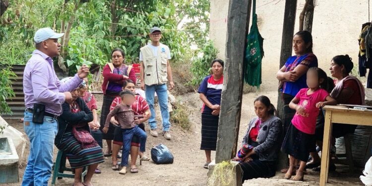 Beneficios del abono orgánico tipo sólido son impartidos a agricultoras de Huehuetenango