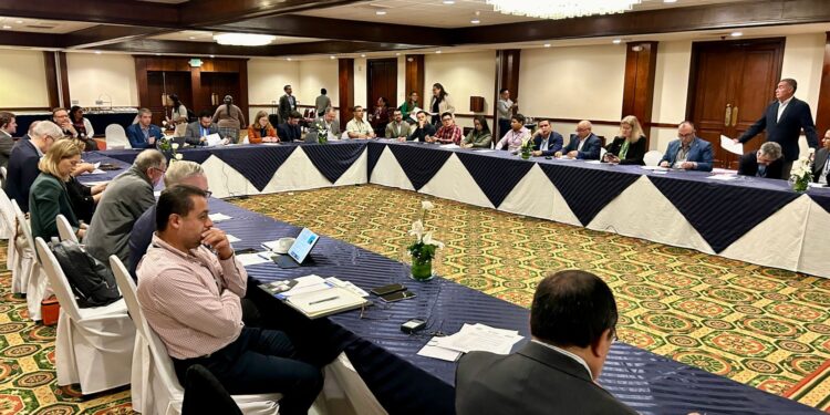 Diálogo Intersectorial para potenciar cultivos y cuidar suelos