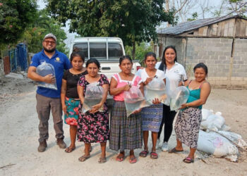 Familias de San José, Petén son beneficiadas con alevines de tilapia