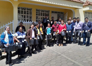 Regaderas para Huertos Escolares con Fines Pedagógicos son entregadas en municipios de San Marcos