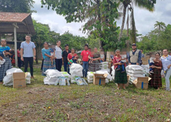 Entregan alimentos a familias de niños y niñas con desnutrición aguda