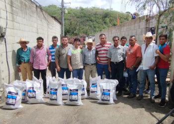 Entregan insumos para apoyar la producción agrícola