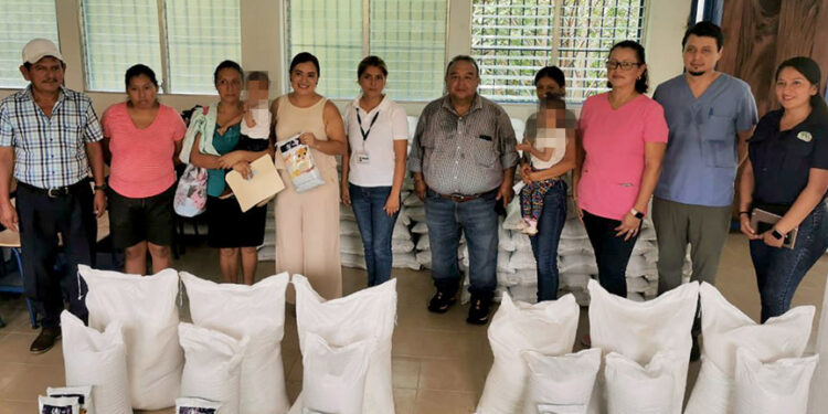 Asistencia Alimentaria llega a 12 mil familias con niños y niñas con desnutrición aguda