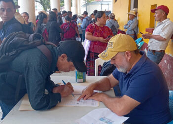 Huehuetenango y Totonicapán reciben donación de fertilizantes