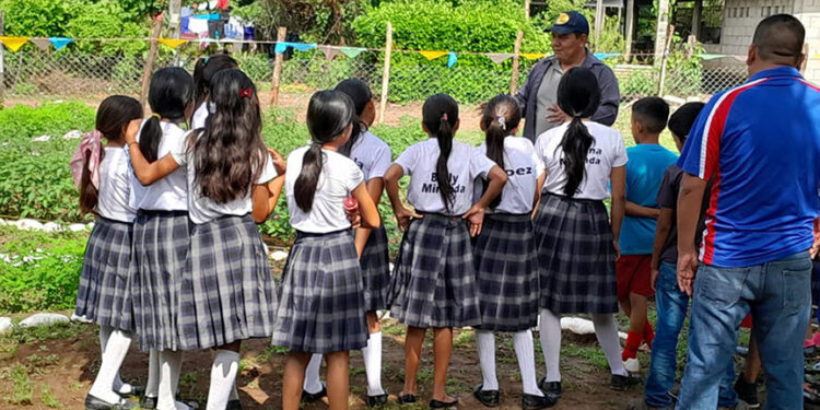 Implementan Huertos Escolares en San Marcos