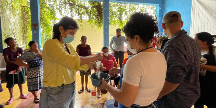 Aprenden como elaborar cloro para uso doméstico y comercialización