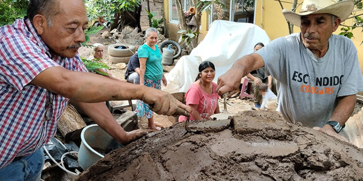 Construyen horno para usos múltiples en caserío Dos Cerros