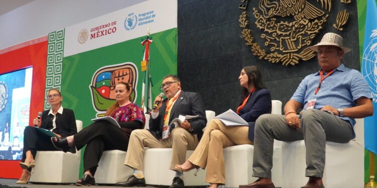 Destacan programa de Alimentación Escolar en Foro Regional