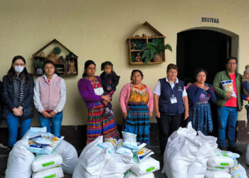 Entregan alimentos a familias con niños y niñas identificados con desnutrición aguda