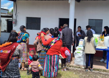 Entregan más alimentos a familias de niños y niñas con desnutrición aguda