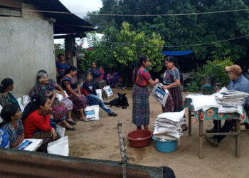 Entregan semillas de sorgo en Chimaltenango