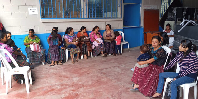 Otras 155 familias recibieron asistencia alimentaria