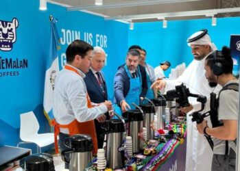 Embajada de Guatemala en Qatar promociona el café guatemalteco en feria internacional
