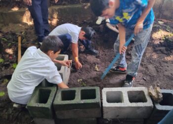 Estudiantes de El Progreso aprenden a cultivar sus alimentos