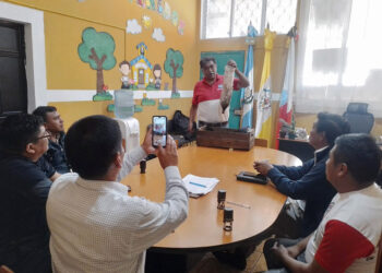 Fortalecen capacidades en huertos escolares de Chimaltenango