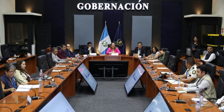 Mingob extiende alianzas para prevenir violencia contra la niñez y adolescencia