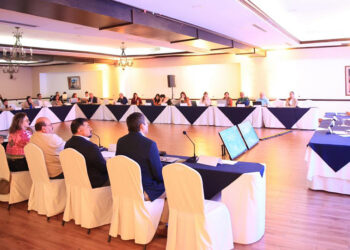 Realizan taller para combatir Resistencia a los Antimicrobianos