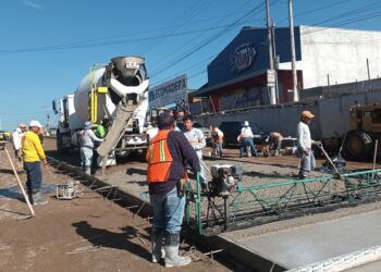 Sobre la Construcción del Paso a Desnivel en Quetzaltenango