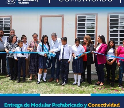 Entrega de modular prefabricado y conectividad digital en Caserío Sestiadero, San Pedro Pinula