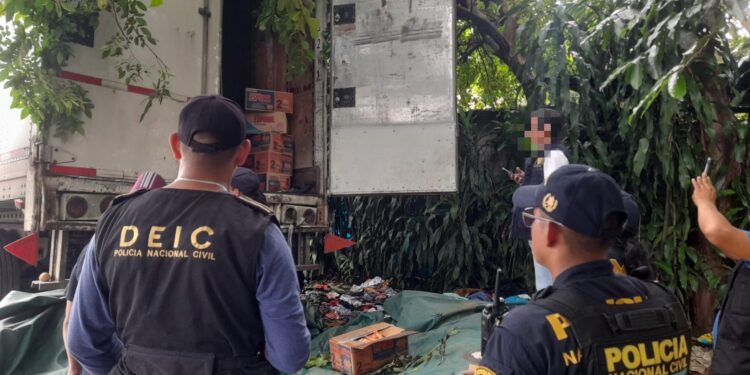 La PNC recupera mercadería valorada en más de Q200 mil