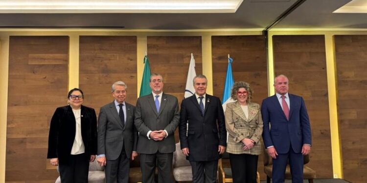 El Presidente de la República, Bernardo Arévalo, desarrolló una productiva agenda comercial y cultural en México