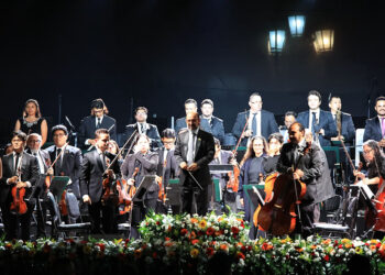 Concierto culmina actividades por el 80 aniversario de la Revolución