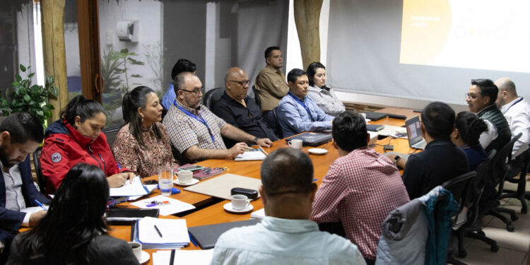 Dan seguimiento al Sistema de Gestión de Solicitudes de Asistencia Alimentaria