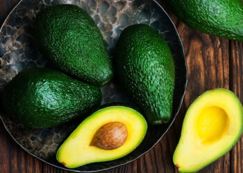 El aguacate es fuente de diversos nutrientes