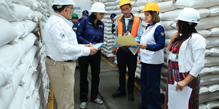 Supervisan las bodegas de reserva estratégica de granos básicos de Chimaltenango