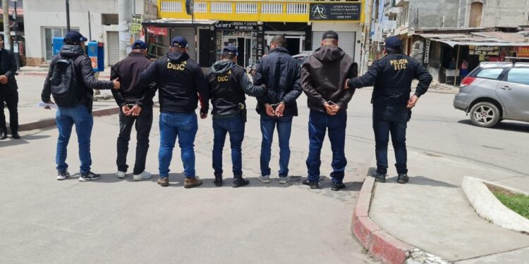 Capturan guardias penitenciarios por incumplimiento de deberes en operativos