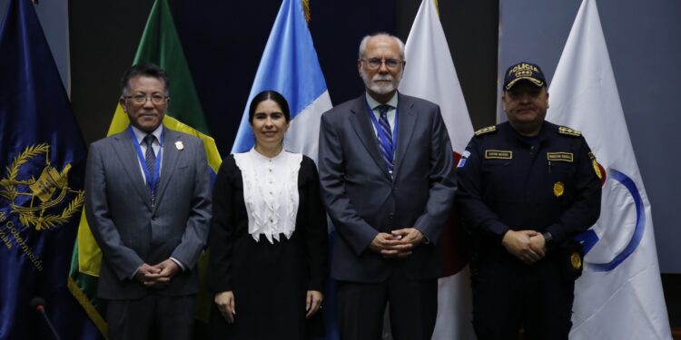 Comité presenta avances en Proyecto Policía Comunitaria Fase II