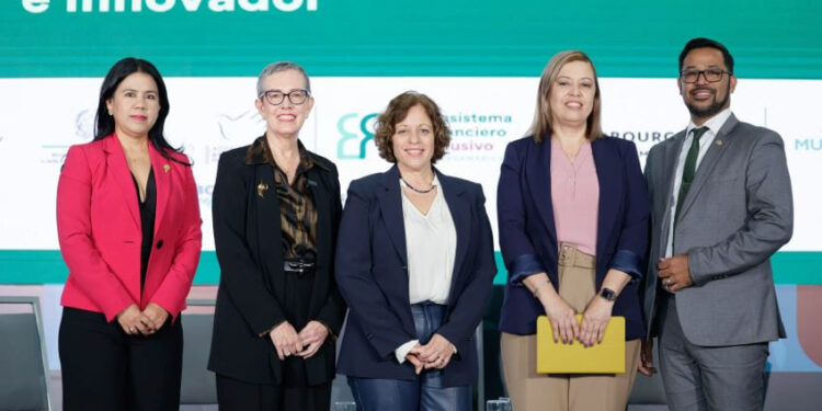 MINECO participa en el V Foro Centroamericano de Inclusión Financiera