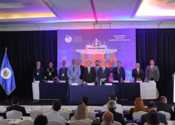 Ministerio de Economía participa en el XVIII Congreso Portuario y Marítimo “Puertos Seguros” y V Seminario Hemisférico de Políticas Públicas, Legislación y Regulación