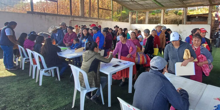 Entregan más Alimentos por Acción en diferentes municipios y departamentos