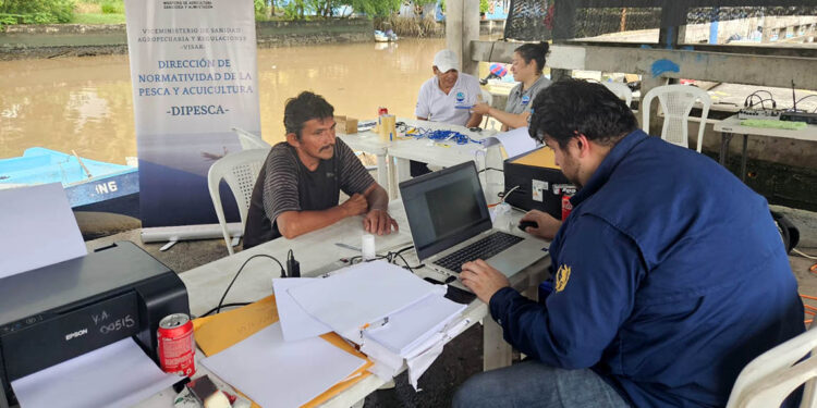 Jornadas de registro identifican 600 pescadores del litoral pacífico