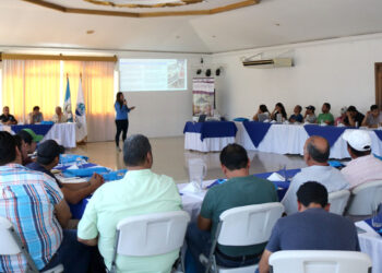 Refuerzan capacidades de personal operativo por Gusano Barrenador del Ganado