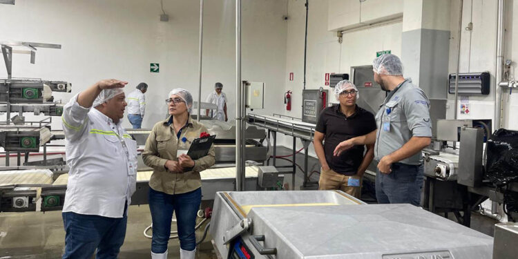 Velan por la inocuidad y calidad de los productos pesqueros