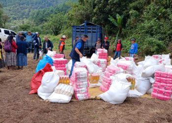 Familias de Tactic reciben asistencia alimentaria del Gobierno de Guatemala
